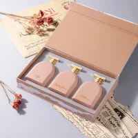 ⁦Signature Collection⁩ - الصورة ⁦1⁩